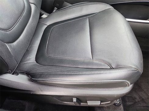 Certified 2023 Hyundai Tucson Limited w/ Cargo Package image 32