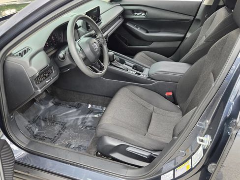Used 2023 Honda Accord LX image 11