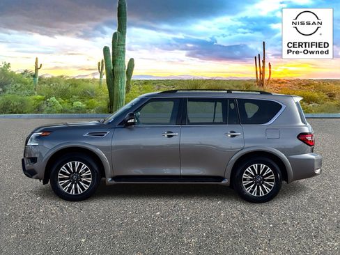 Certified 2024 Nissan Armada SL w/ Midnight Edition Package image 3