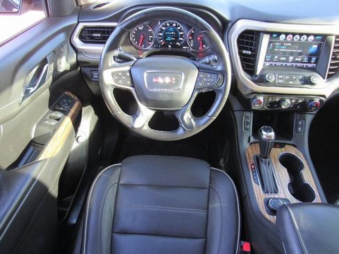 Used 2019 GMC Acadia Denali w/ Technology Package image 15