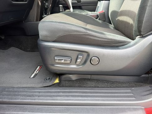 Used 2024 Toyota 4Runner TRD Off-Road image 20