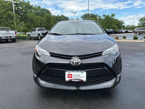 Used 2017 Toyota Corolla LE FWD image 5