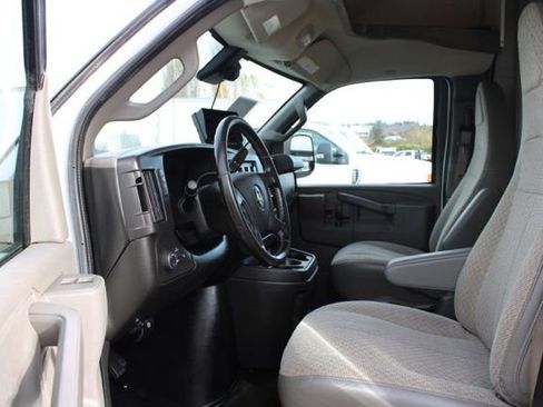 Used 2021 Chevrolet Express 3500 w/ Power Convenience Package image 14