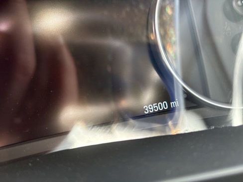 Used 2017 Buick LaCrosse Essence w/ Sights and Sounds Package FWD image 5