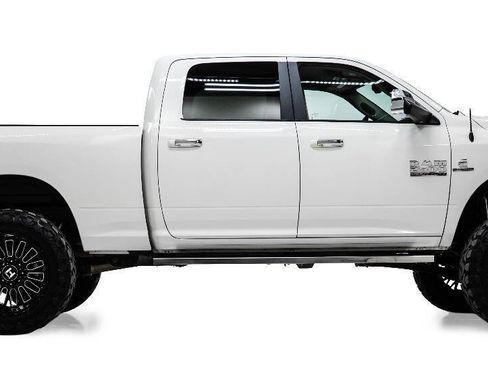 Used 2018 RAM 2500 Laramie image 5
