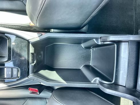 Used 2025 Honda Accord Sport image 27