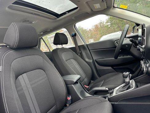 New 2026 Hyundai Venue SEL FWD image 12