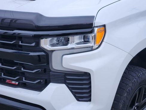 Used 2024 Chevrolet Silverado 1500 LT Trail Boss w/ LT Trail Boss Premium Package image 8