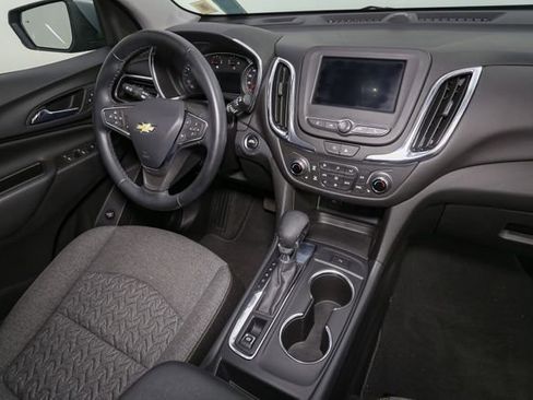 Used 2024 Chevrolet Equinox LT FWD image 18