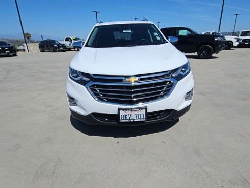 Used 2019 Chevrolet Equinox Premier image 3