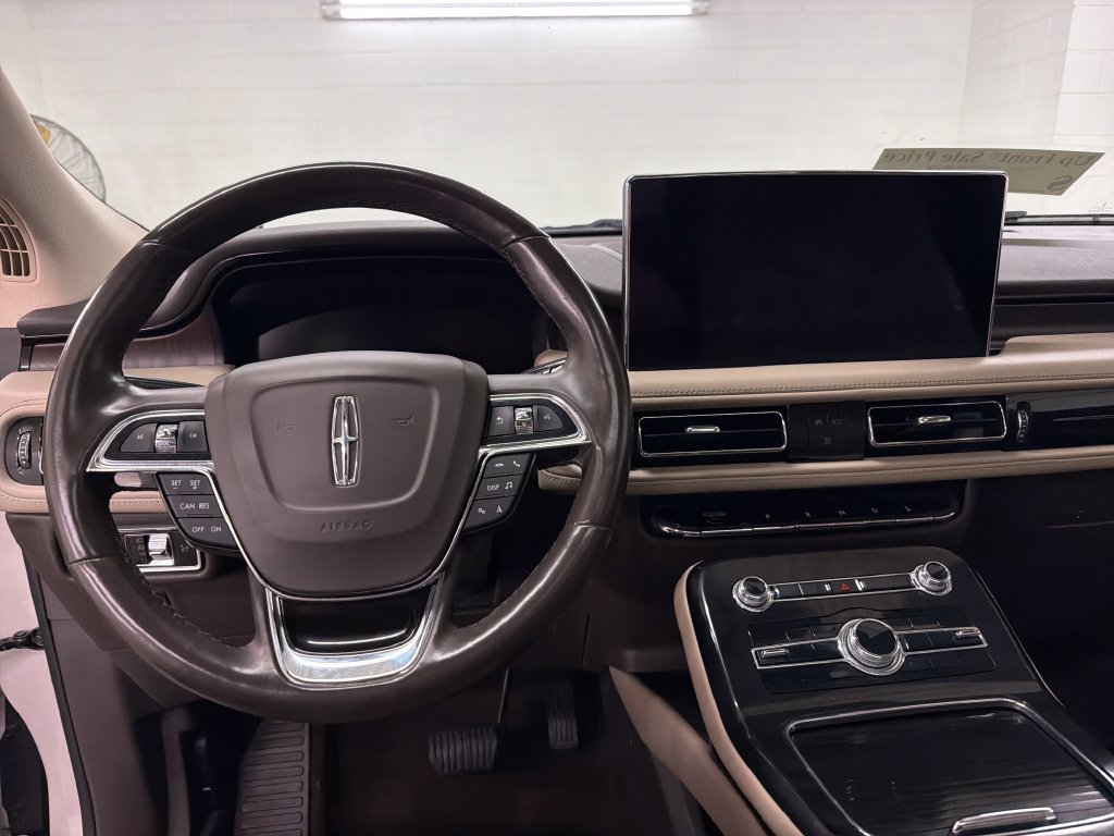 Used 2022 Lincoln Nautilus Reserve FWD image 8