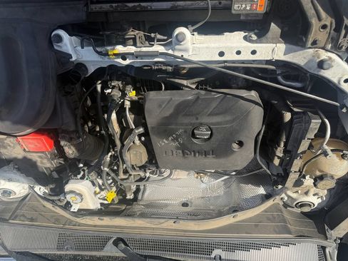 Used 2021 Chevrolet TrailBlazer LT AWD/4WD image 33