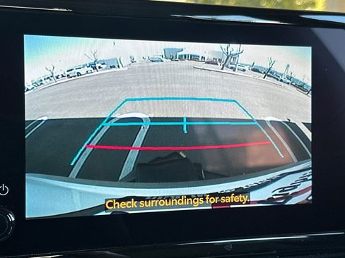 Certified 2024 Toyota Corolla Cross L image 24