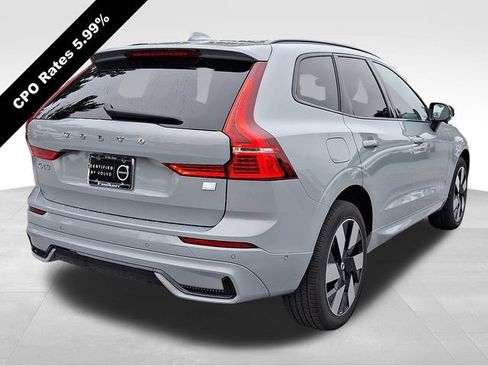 Certified 2024 Volvo XC60 T8 Plus w/ Climate Package AWD/4WD image 8