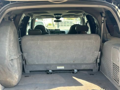 Used 2001 Ford Excursion XLT image 20