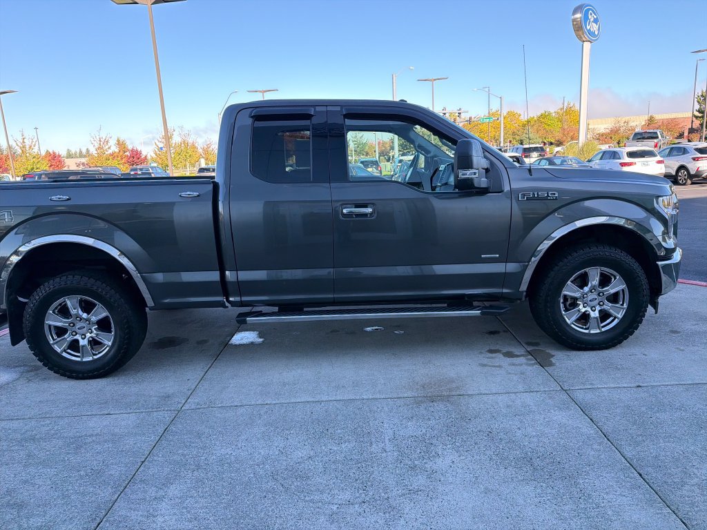 Used 2017 Ford F150 XLT w/ Equipment Group 302A Luxury AWD/4WD image 5