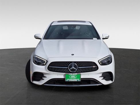 Used 2022 Mercedes-Benz E 350 Sedan image 2