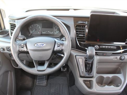 Used 2023 Ford Transit 350 XLT RWD image 20