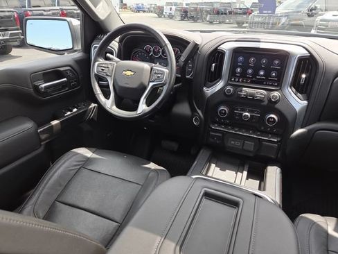 Used 2020 Chevrolet Silverado 1500 LTZ w/ LTZ Premium Package AWD/4WD image 34