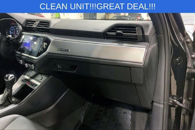 Used 2023 Audi Q3 2.0T Premium AWD/4WD image 16