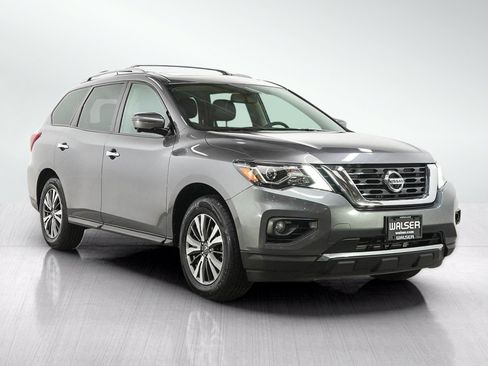 Used 2017 Nissan Pathfinder SL w/ SL Premium Package AWD/4WD image 7