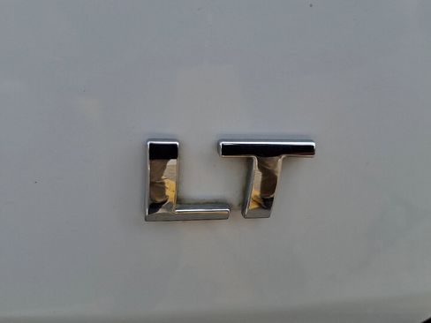 Used 2019 Chevrolet Traverse LT w/ LT Premium Package image 27