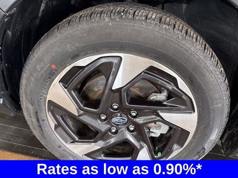 Used 2025 Subaru Crosstrek 2.5i Limited image 12