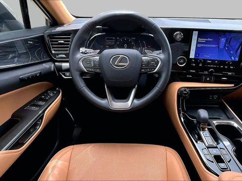 Used 2025 Lexus NX 350 AWD w/ Accessory Package (A2) image 6