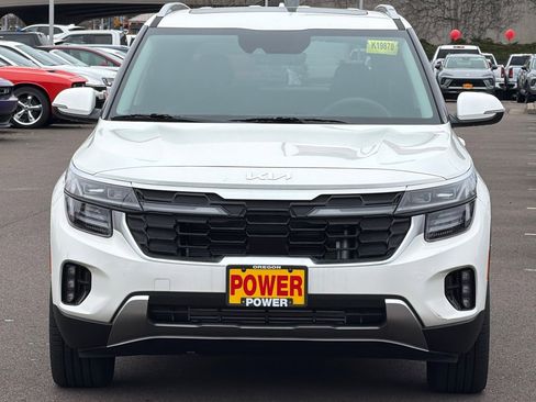 New 2026 Kia Seltos SX w/ SX Sunroof Package image 3