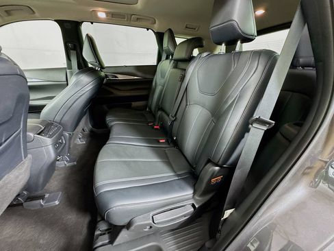 Certified 2023 INFINITI QX60 Luxe w/ Cargo Package FWD image 33