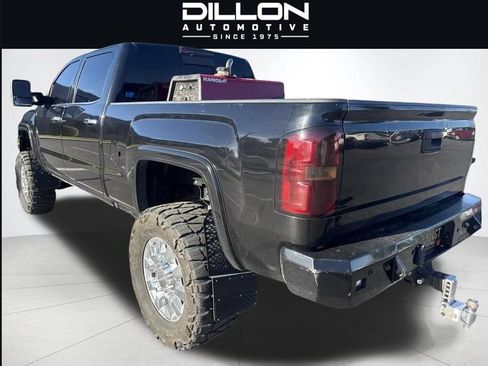Used 2016 GMC Sierra 2500 Denali w/ Duramax Plus Package AWD/4WD image 4