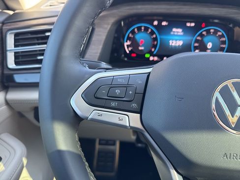 New 2026 Volkswagen Atlas SEL Premium R-Line AWD/4WD image 37