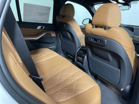 Certified 2023 BMW X5 xDrive40i w/ Premium Package image 14
