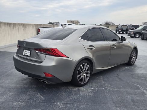 Used 2018 Lexus IS 300 w/ Accessory Package 2 image 3