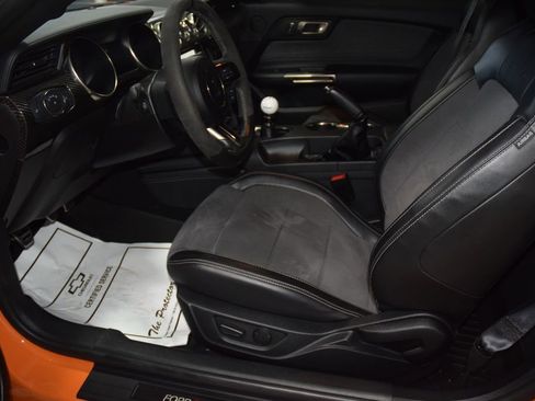 Used 2020 Ford Mustang Shelby GT350 w/ Technology Package RWD image 41
