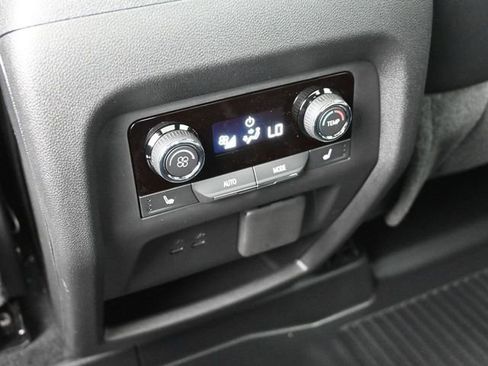 New 2026 Chevrolet Traverse RS w/ LPO, Floor Liner Package FWD image 27
