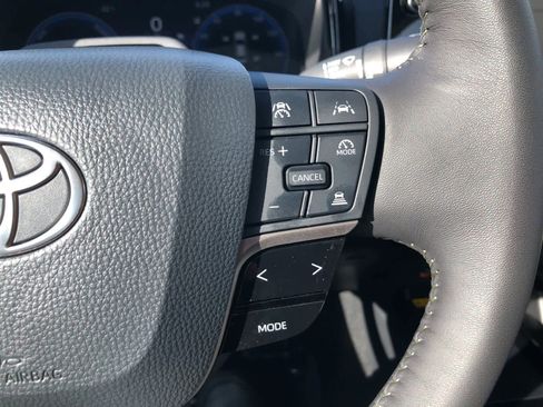 New 2026 Toyota Camry XLE image 8