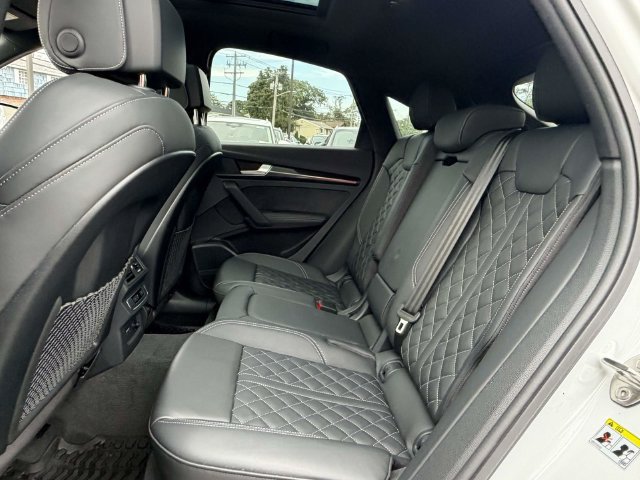 Used 2023 Audi SQ5 Premium Plus w/ Premium Plus Package AWD/4WD image 14