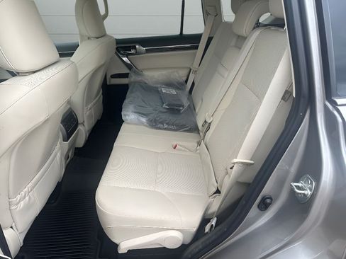 Used 2023 Lexus GX 460 Premium w/ Premium Package AWD/4WD image 12