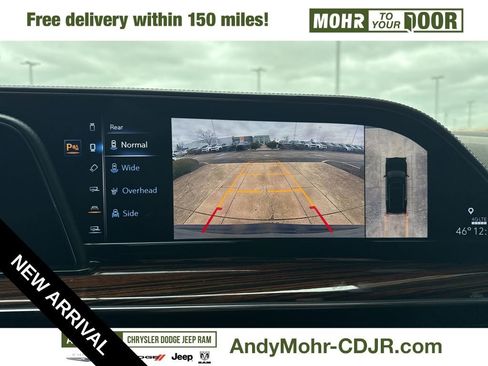 Used 2021 Cadillac Escalade ESV Premium Luxury w/ Driver Assist Tech Package image 24