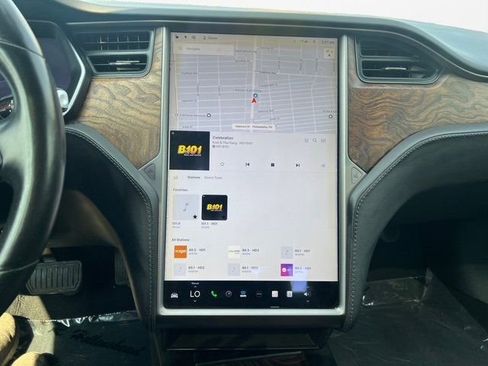 Used 2018 Tesla Model S 100D image 19