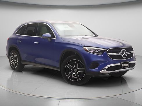 New 2026 Mercedes-Benz GLC 300 image 13