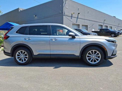 Used 2023 Honda CR-V EX-L image 32