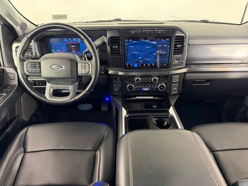 Used 2024 Ford F250 Lariat AWD/4WD image 11