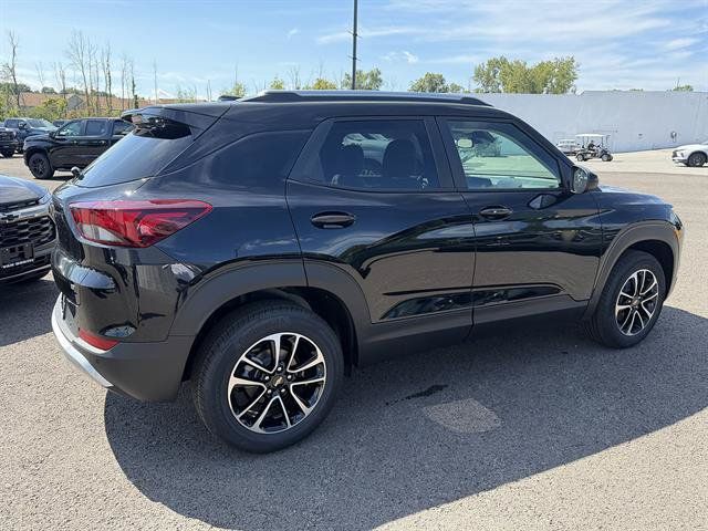 New 2026 Chevrolet TrailBlazer LT w/ Convenience Package AWD/4WD image 6