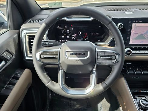 New 2026 GMC Canyon Denali AWD/4WD image 13
