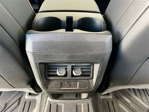 New 2026 GMC Canyon AT4 image 18