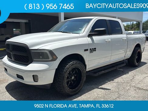 Used 2019 RAM 1500 Classic SLT RWD image 1