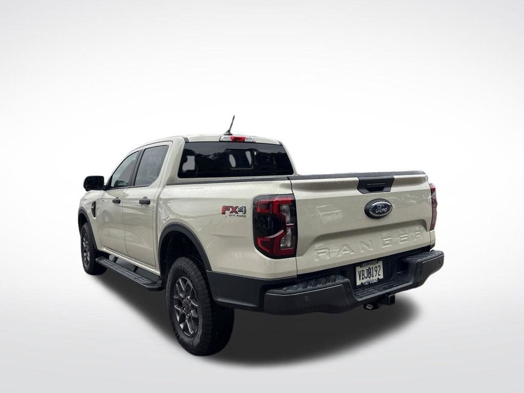 Used 2025 Ford Ranger XLT w/ FX4 Off-Road Package AWD/4WD image 4