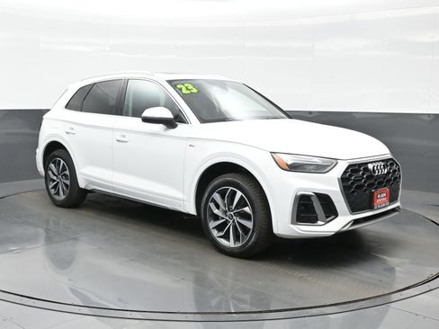 Used 2023 Audi Q5 2.0T Premium Plus AWD/4WD image 11
